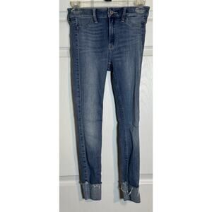 Hollister Women’s High Rise Jean Legging Crop, Advanced Stretch, 0 Regular